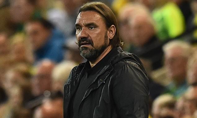 Norwich boss Daniel Farke fumes at Christos Tzolis for taking missed penalty against Liverpool