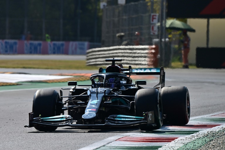Hamilton hoping to end frustrating pursuit of 100th win in Russia