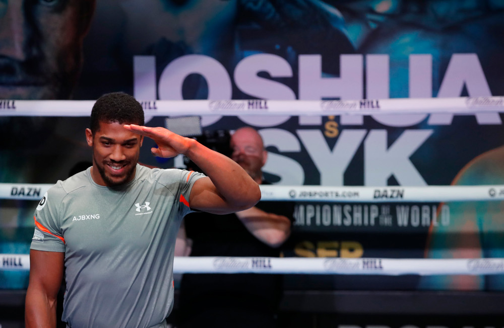 Joshua says he would even fight King Kong ahead of Usyk bout