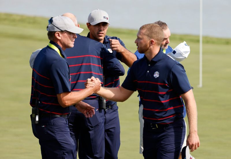 Golf - Europe and U.S. shake up pairings for Ryder Cup fourball