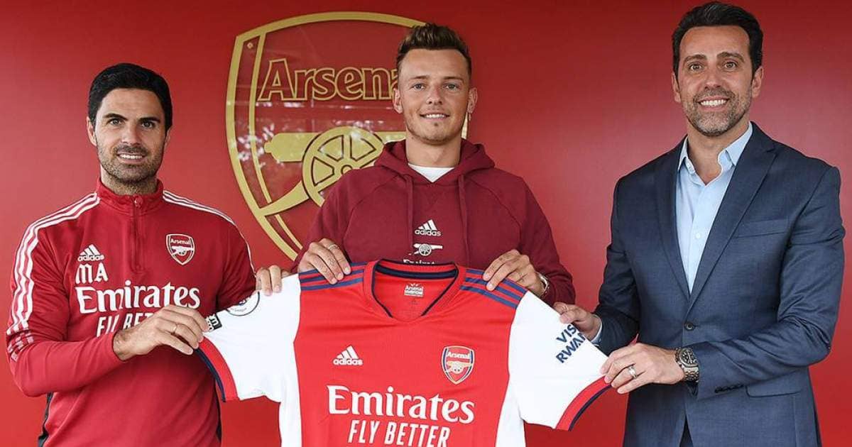 Legend reveals recruitment 'gap' Arsenal must bridge to regain 'identity'