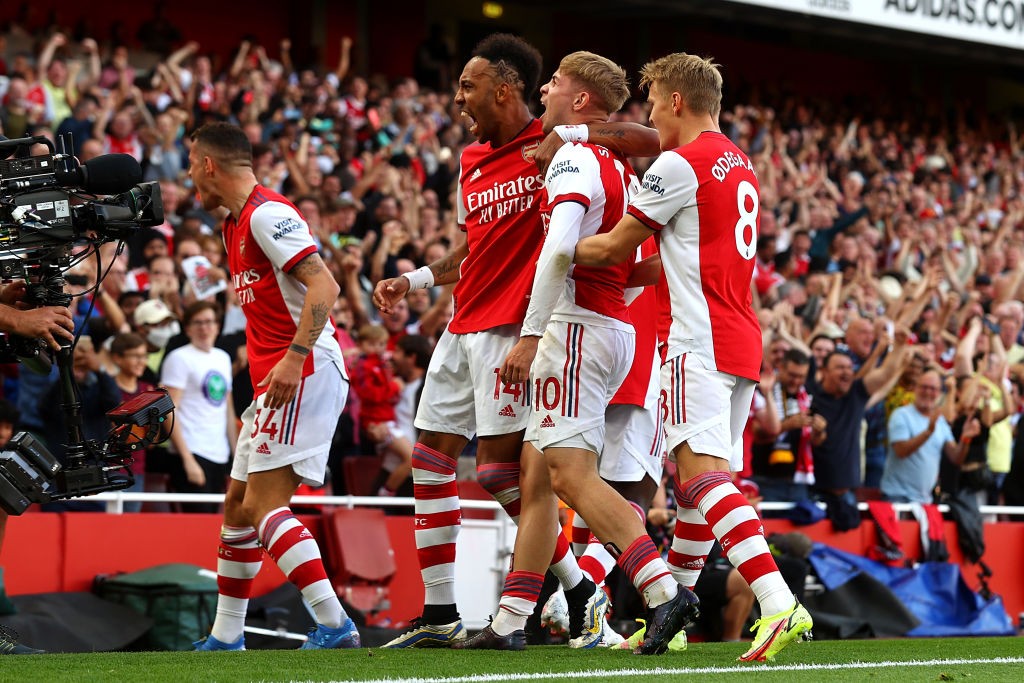 Arsenal embarrass Tottenham with dominant north London derby win