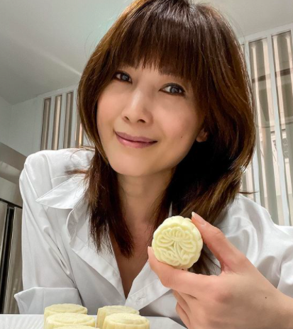 Jeanette Aw, from acting to baking