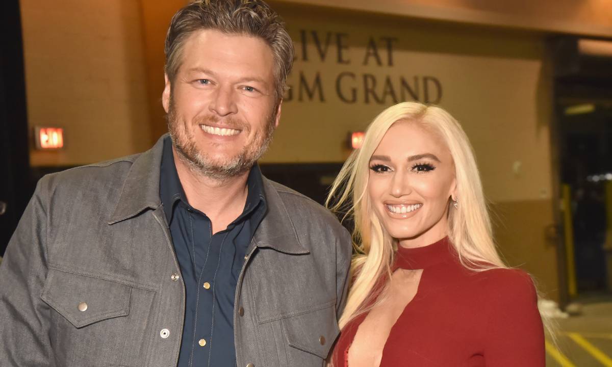 Blake Shelton looks completely different with long hair in epic throwback photo