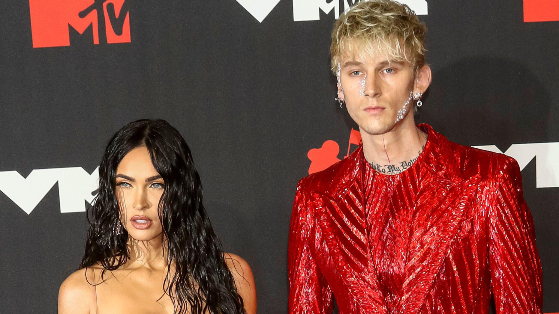 Megan Fox Explains The Bizarre Moment She First Met Boyfriend Machine Gun Kelly