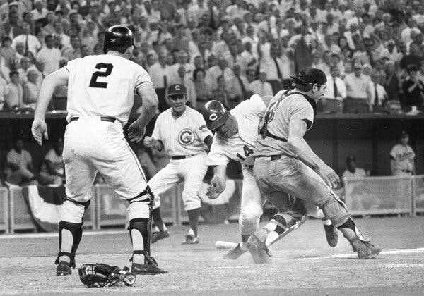 Ray Fosse, 74, Catcher Best Known for a Collision, Is Dead