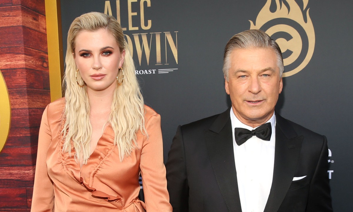 Alec Baldwin's daughter Ireland praises father after shocking messages following set shooting