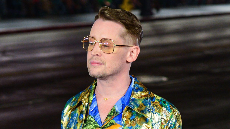 Fans Go Wild As Macaulay Culkin Becomes A Gucci Runway Model | Nestia