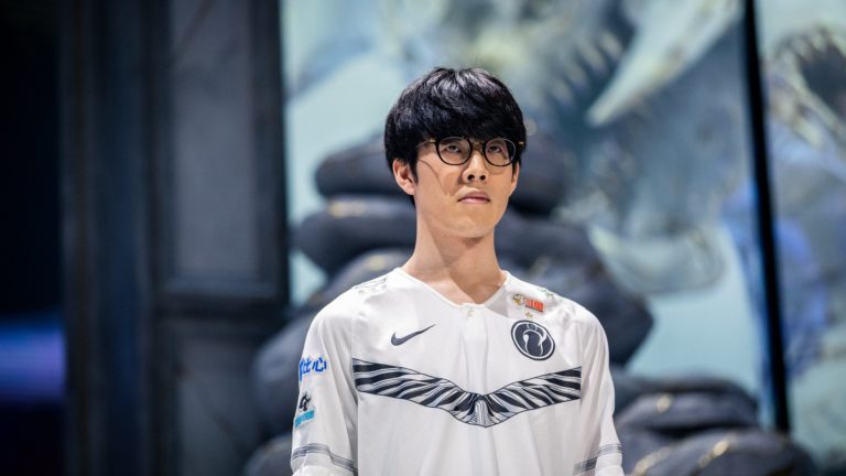 TheShy enters free agency, exploring options