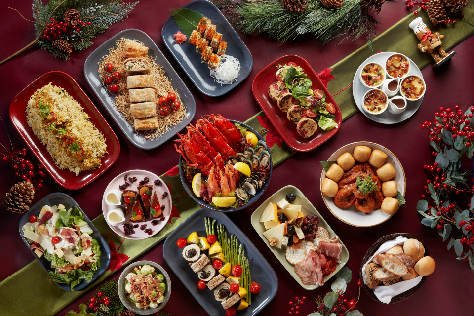 Revel in the Enchanted Wonders of Christmas with Shangri-La Singapore