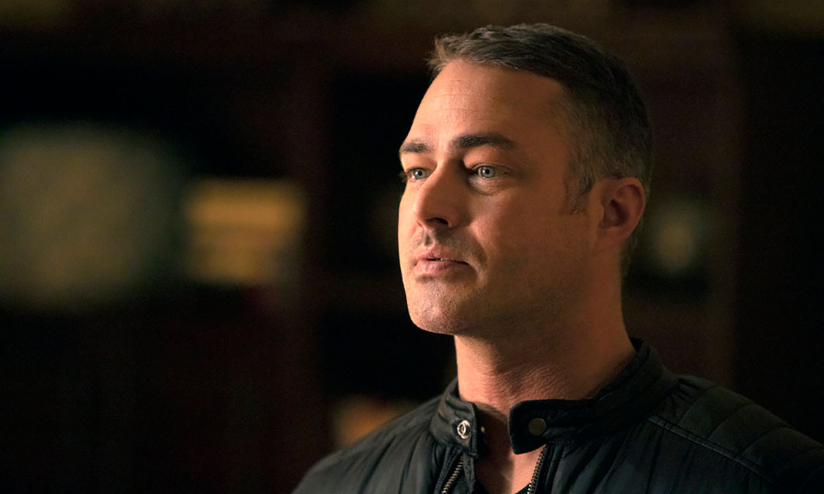 Who is Chicago Fire star Taylor Kinney dating? Get the details
