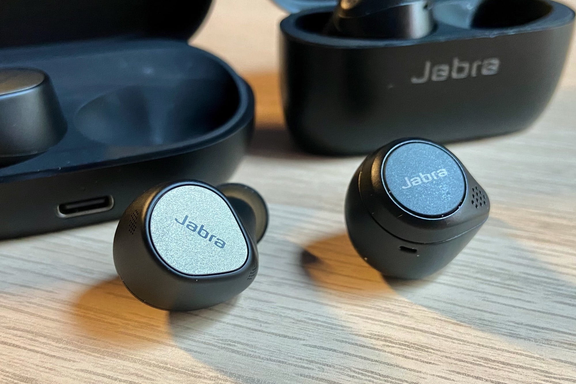 Jabra Elite 7 Pro vs. Sony WF-1000XM4