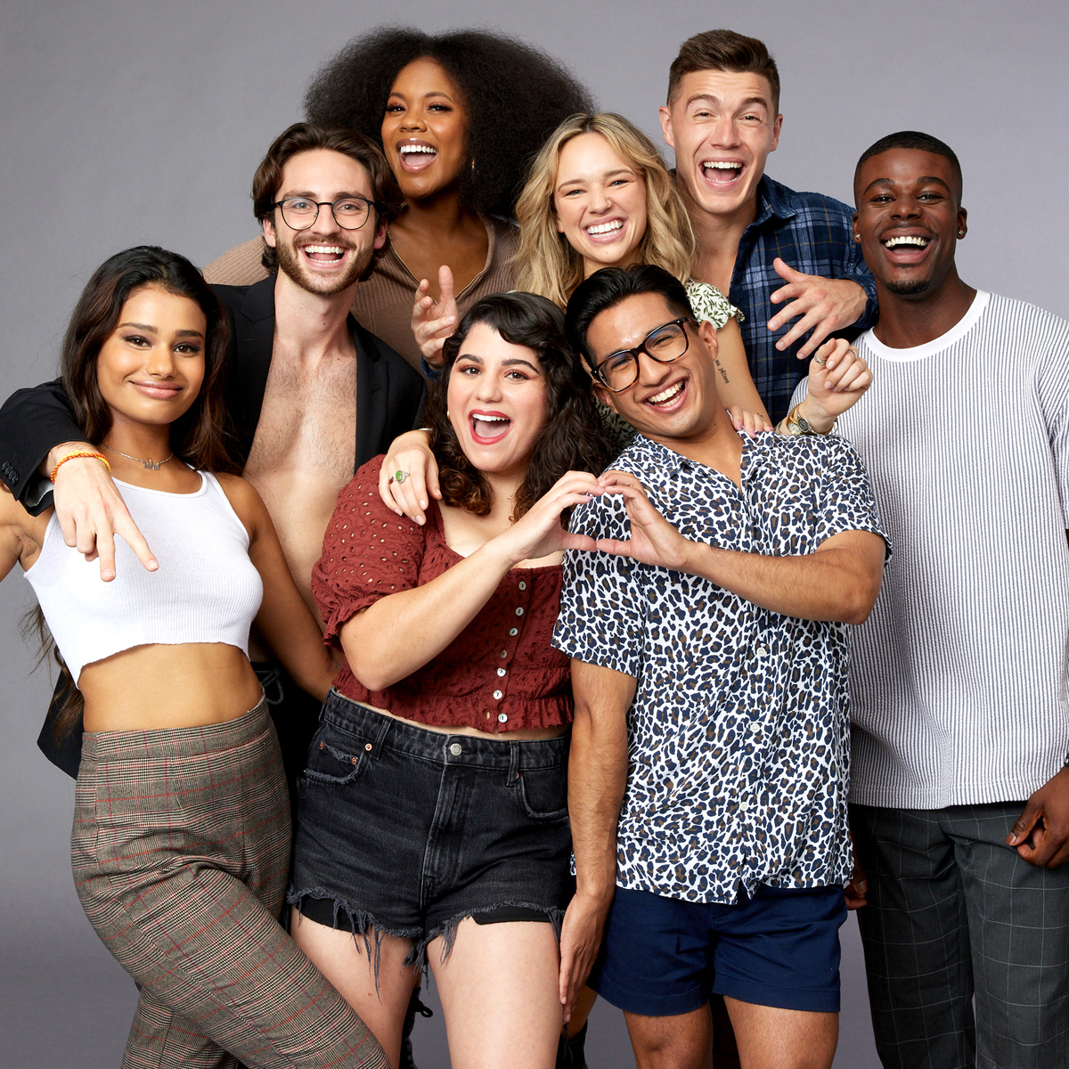 Twentysomethings: Austin Cast Is Ready to Find Love in Heartwarming New Trailer