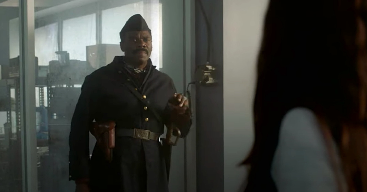 Alicia Clark vs. Victor Strand Civil War Brews on Fear the Walking Dead