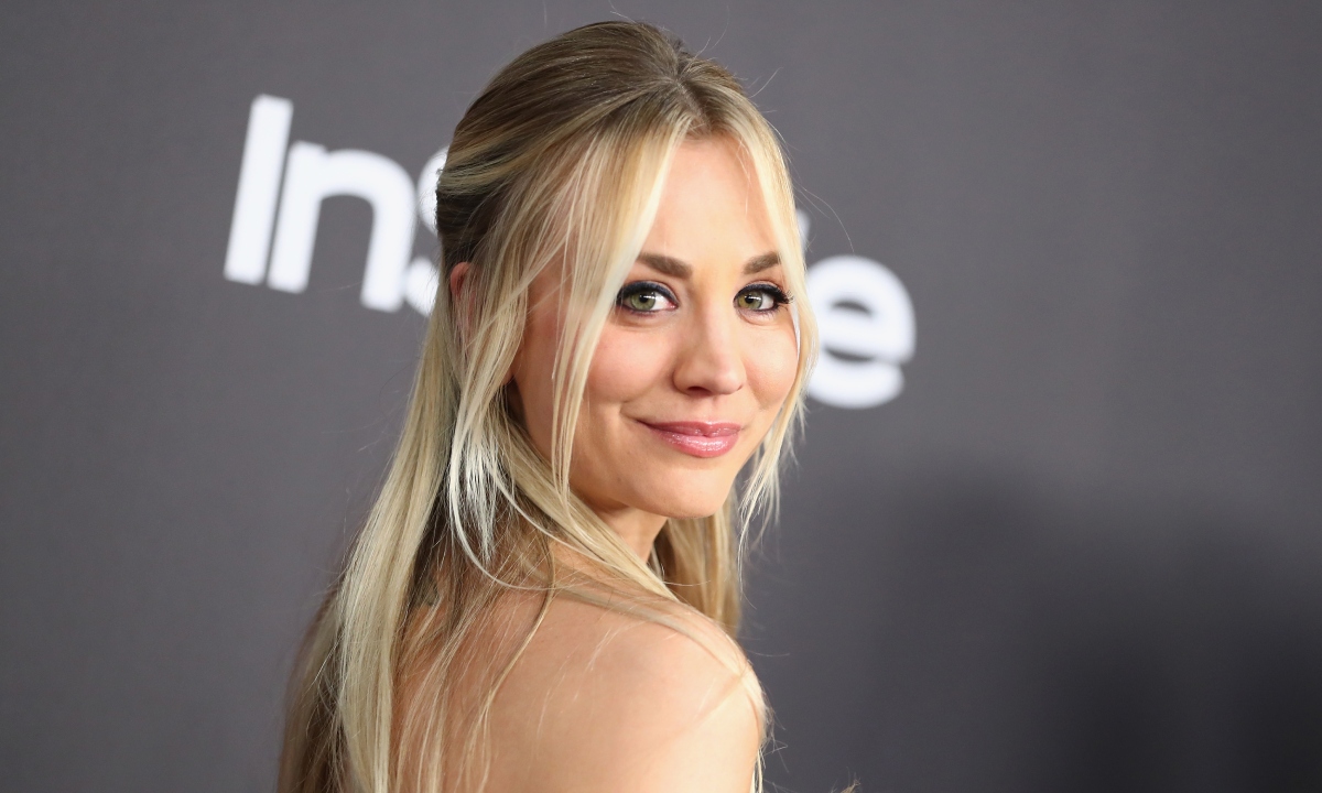 Kaley Cuoco enjoys special day out with lookalike mom in adorable new photo