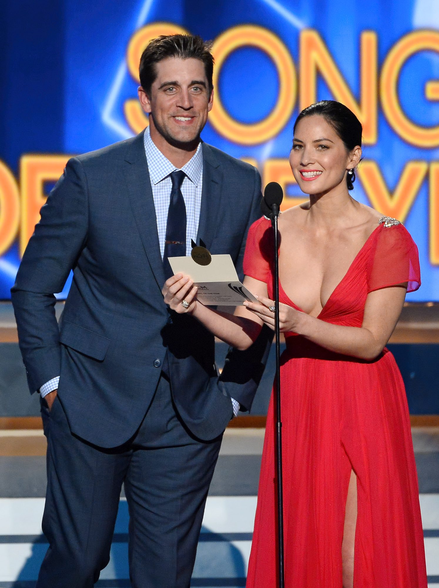 Olivia Munn Asked Aaron Rodgers "So What Do You Do?" When She Met Him