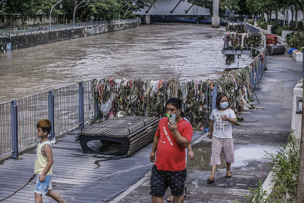 Selangor landfill operator: Three-fold increase in waste due to floods