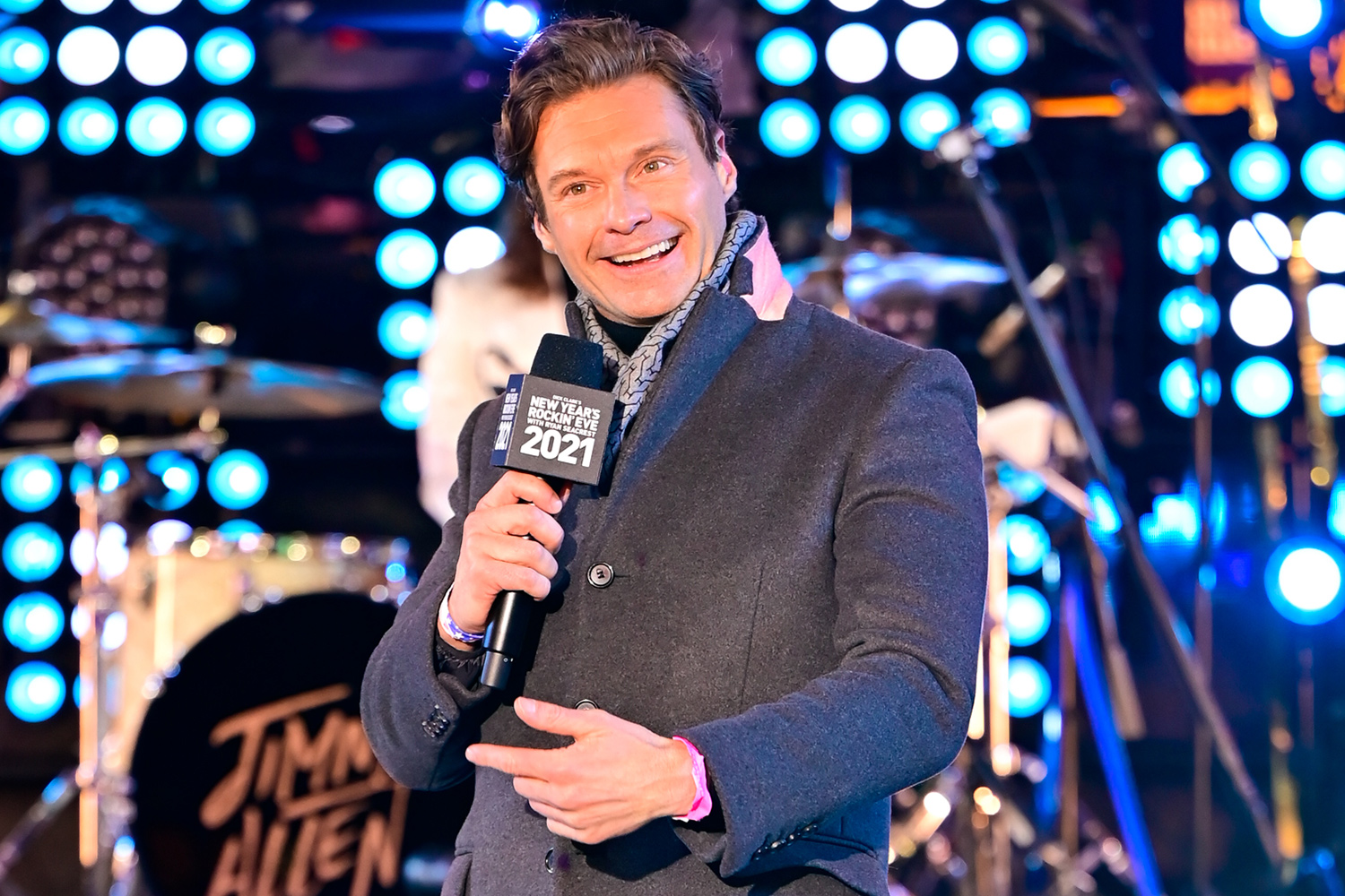 Ryan Seacrest Talks New Year's Eve Special amid COVID Spike, Plays Coy About Girlfriend Aubrey Paige