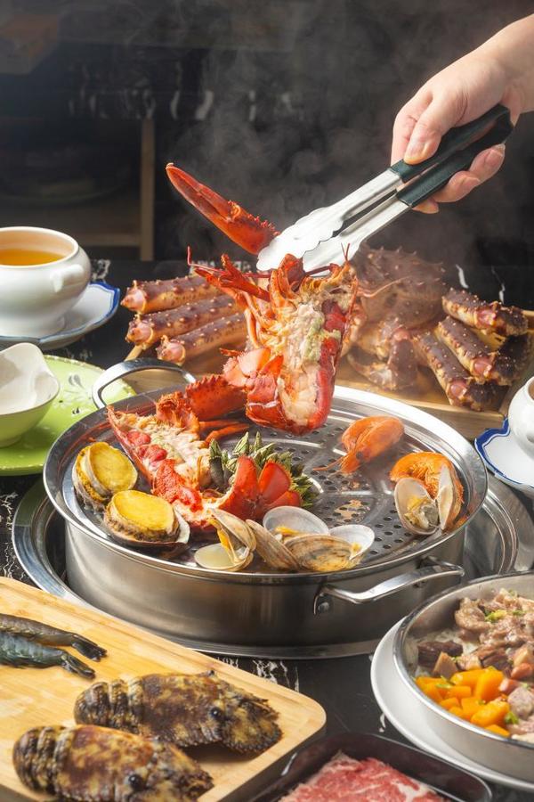 缘味小聚推海鲜蒸气锅+粥底火锅放题半价优惠　人均$144起叹龙虾／鲍鱼／蛏子皇+任食和牛／点心小食
