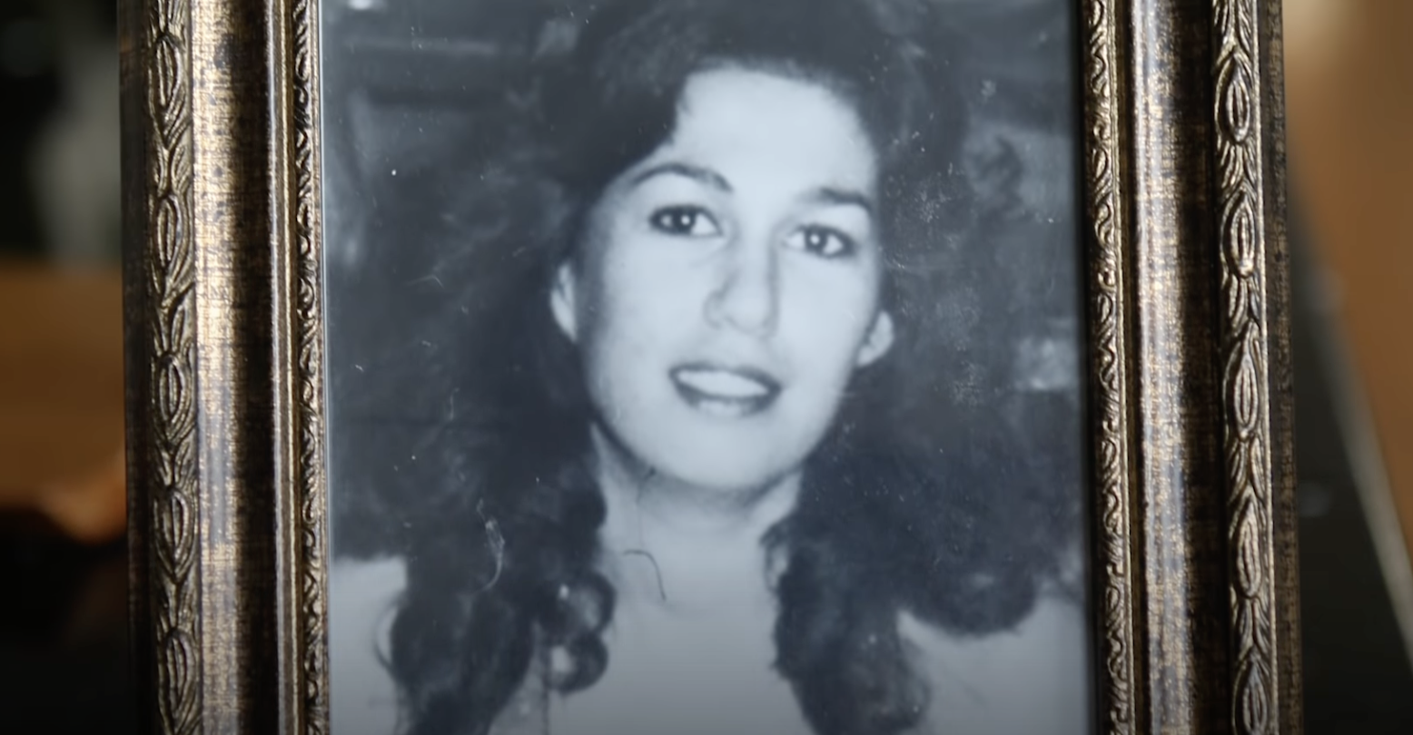 Woman Befriends Serial Killer Who Beheaded Her Mum And Burned Her Body
