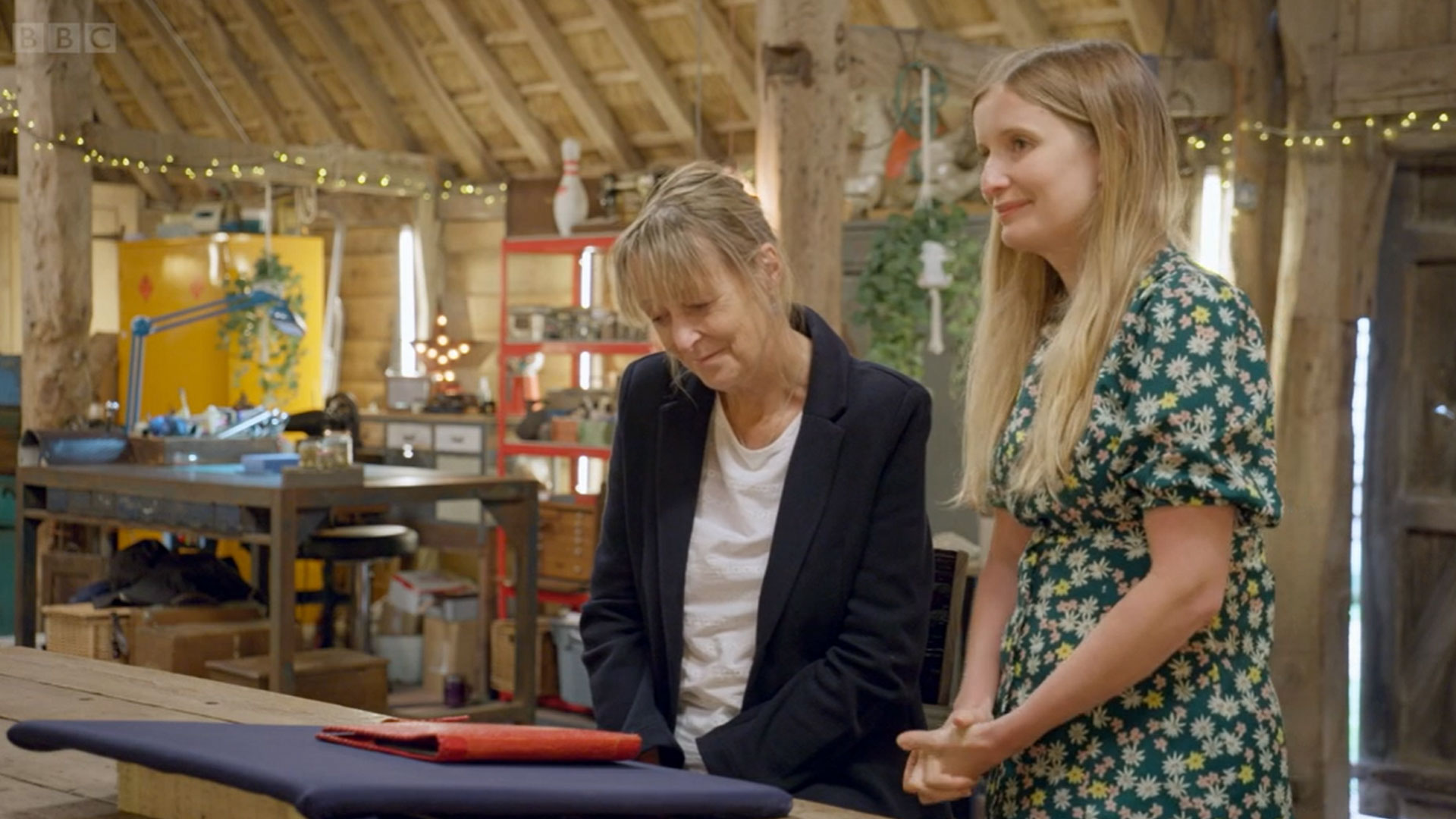 The Repair Shop viewers left in tears at Suzie Fletcher's 'beautiful' restoration for dying guest