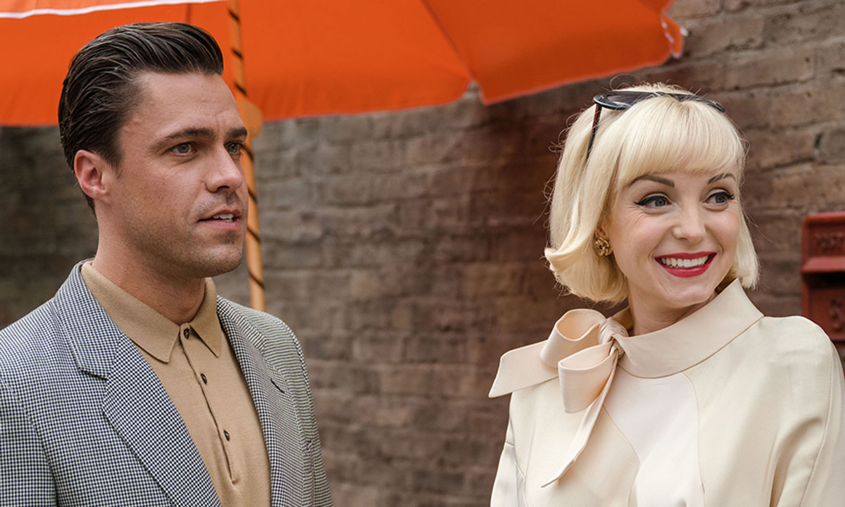 Call The Midwife Star Helen George Comments On Kissing Co Star The Most Unsexy Thing Nestia 0340