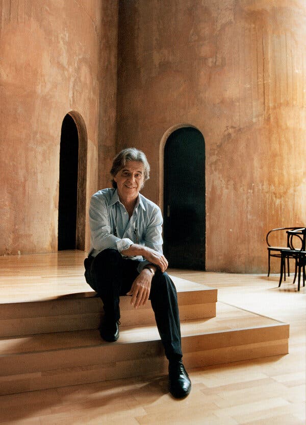 Ricardo Bofill, Architect of Startling Buildings, Dies at 82