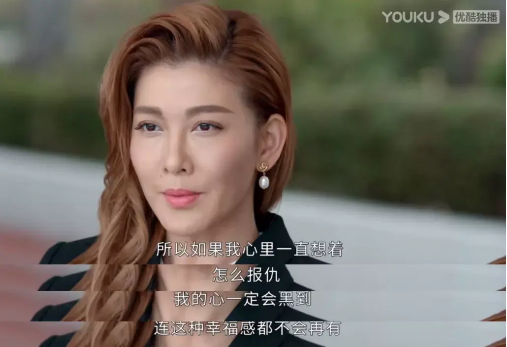 霍家争产、李嘉欣住院：现实版《家族荣耀》又上演？