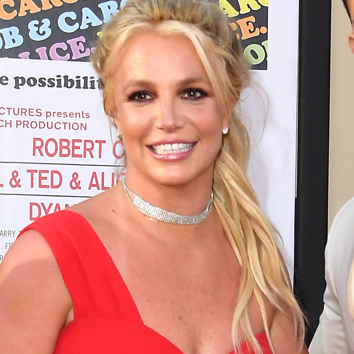 Britney Spears Unveils Purple Hair Transformation Amid Family Feud