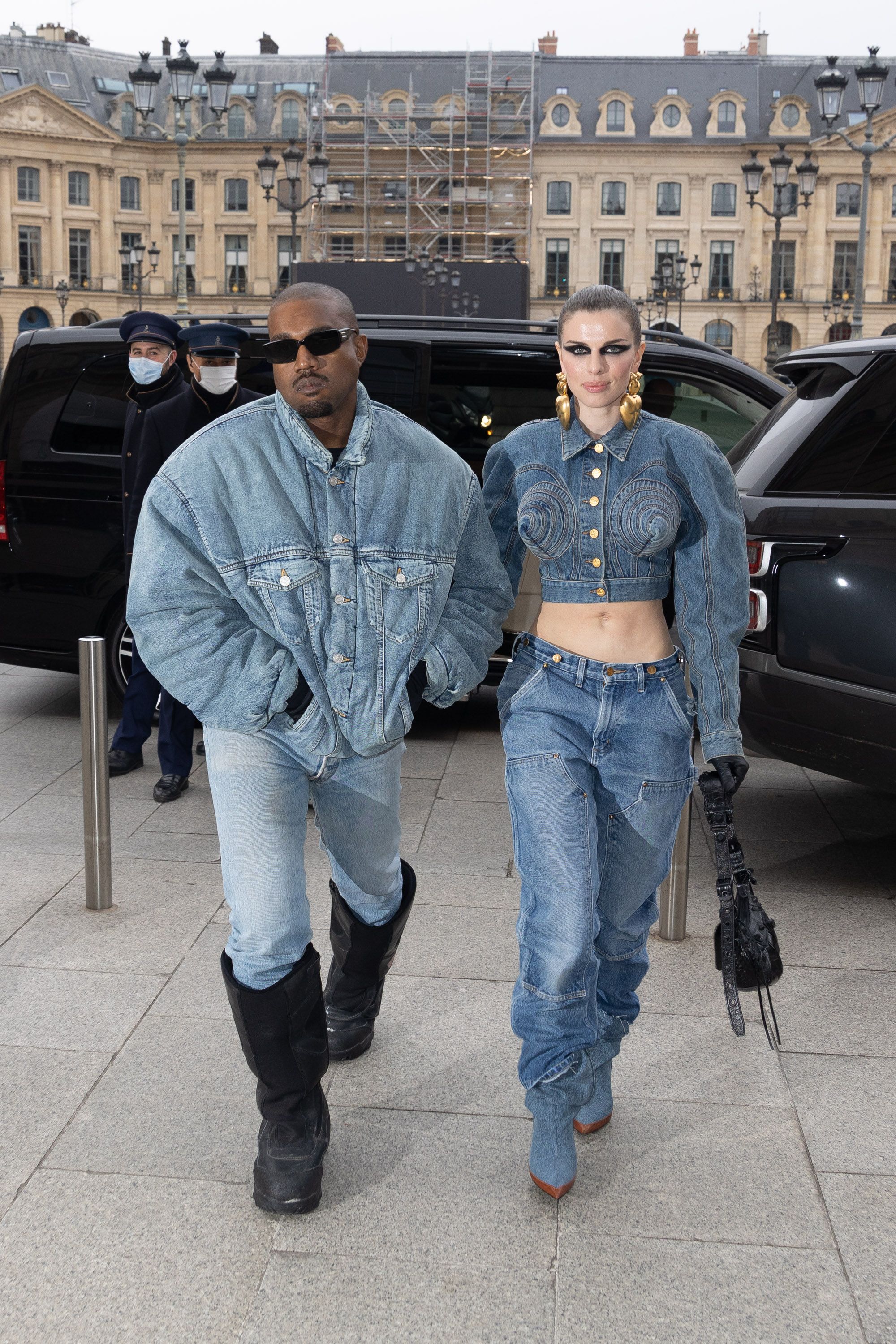 Kanye West and Julia Fox Make Their Paris Fashion Week Debut | Nestia