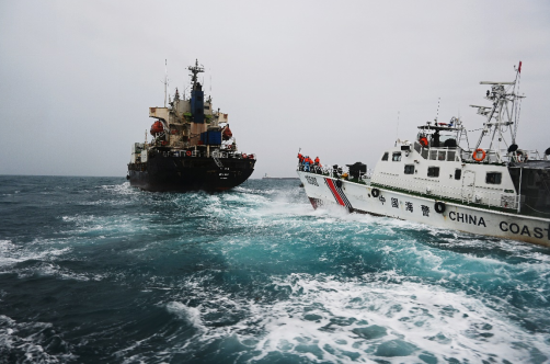 浙江海警成功破获一起特大海上走私案，涉案金额达2.5亿