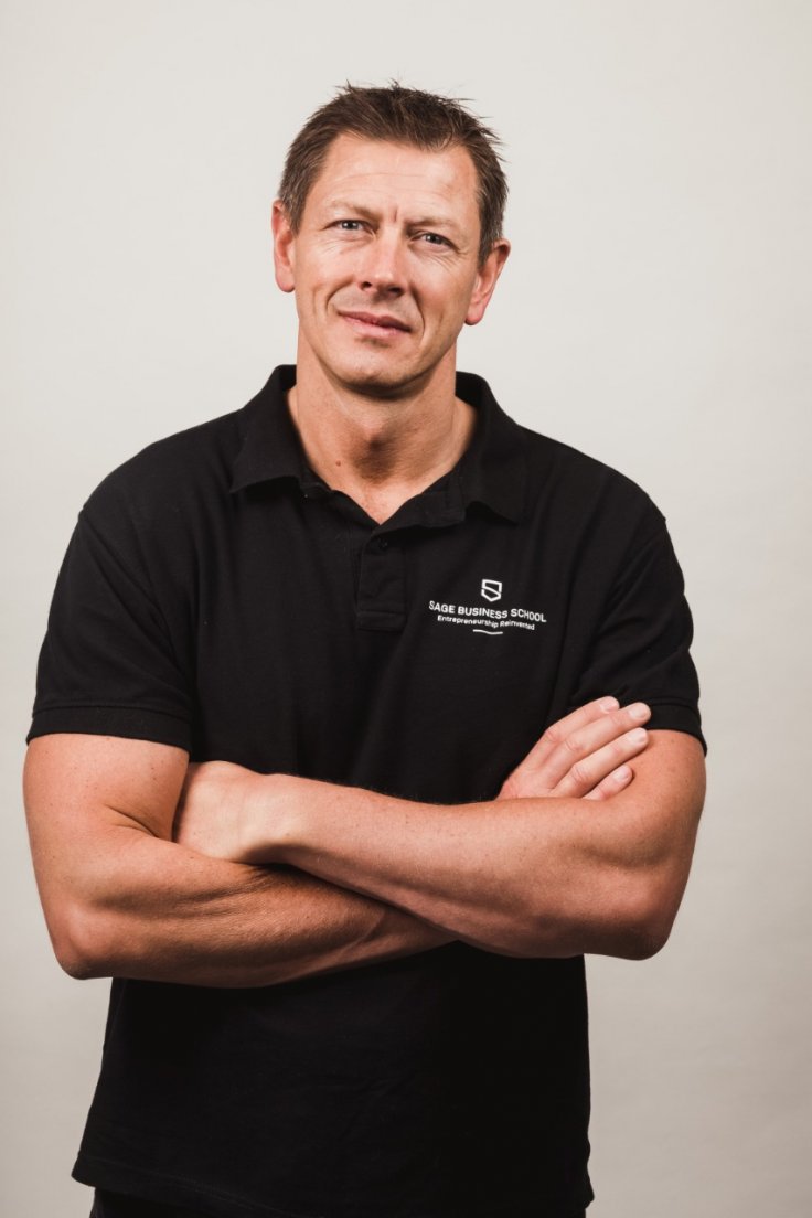 Influencer and Best-Selling Author Peter Sage Weighs Self Mastery vs Knowledge Mastery