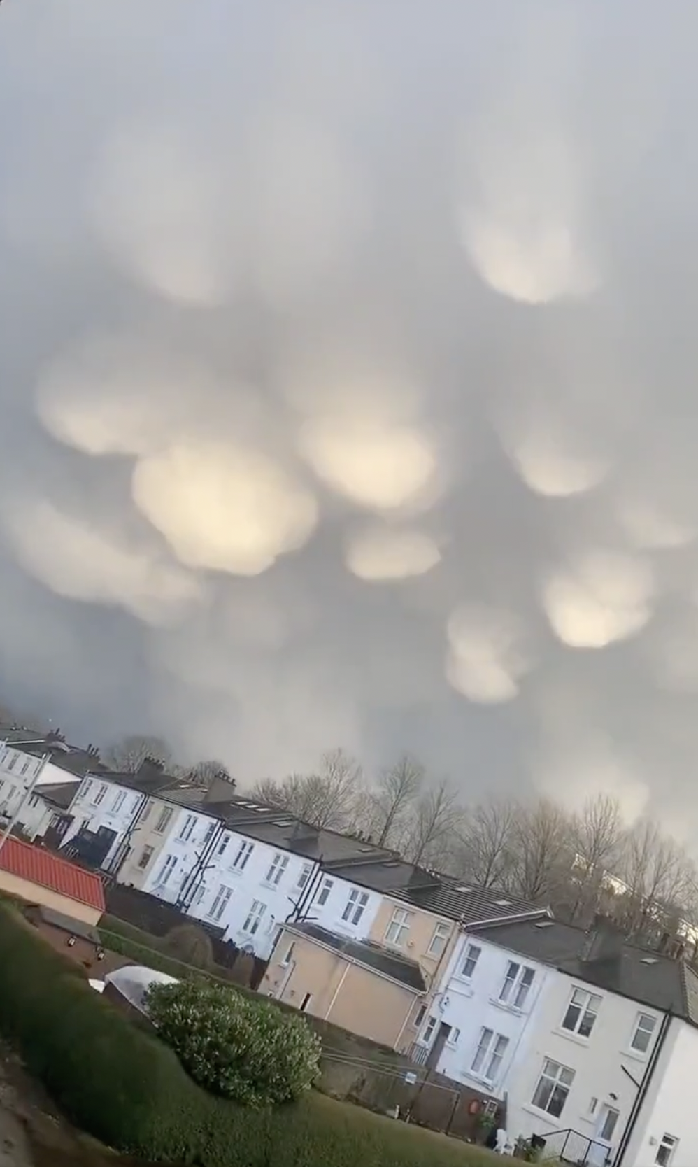 Weird 'Boob Clouds' Spotted In Darkening Skies As Storm Hits UK