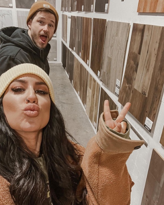 Former Teen Mom star Chelsea Houska launches new HGTV project with family