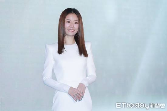 林心如谈霍建华客串《华灯》原因 回应第四季进度