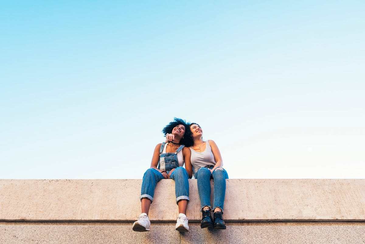 10 compliments you can give that aren’t based on appearance