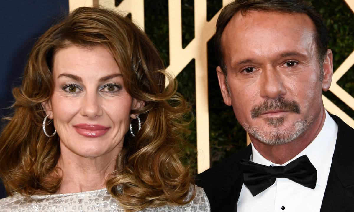 Faith Hill shares iconic pregnancy photo as she marks special milestone