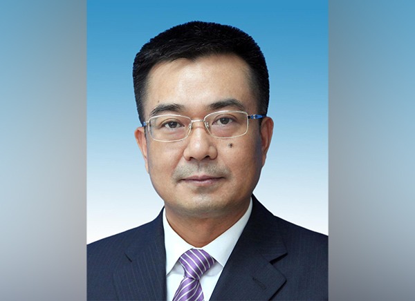 广西百色市委书记何良军北上履新：升任黑龙江省委常委