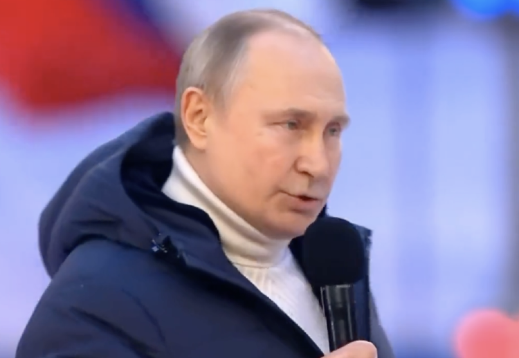 Vladimir Putin Holds Huge Rally In Front Of Tens Of Thousands Of ...