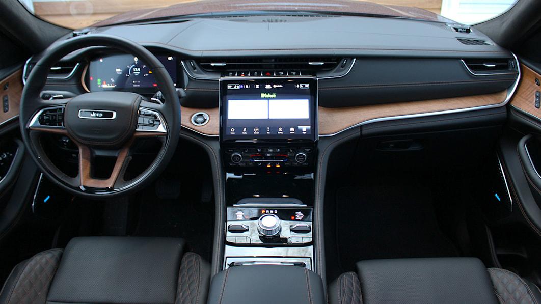 2022 Jeep Grand Cherokee L Summit Interior Review | Jeep is a real luxury brand now