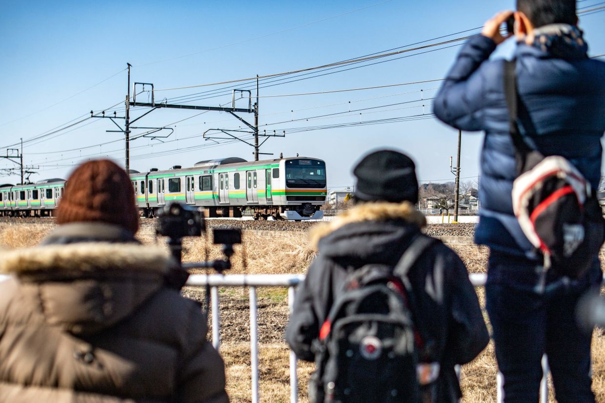 Meet Japan's 'toritetsu' community, a passionate tribe of train photographers