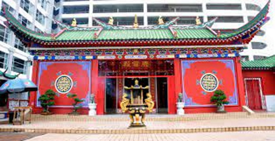 汶莱腾云殿1月7日在两个地点华人福寿山举行祭拜皇天后土仪式