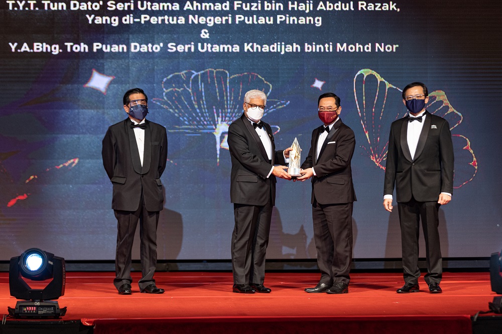 Universiti Teknologi Malaysia wins Fiabci property award for successful development, management of UTMKL Residensi