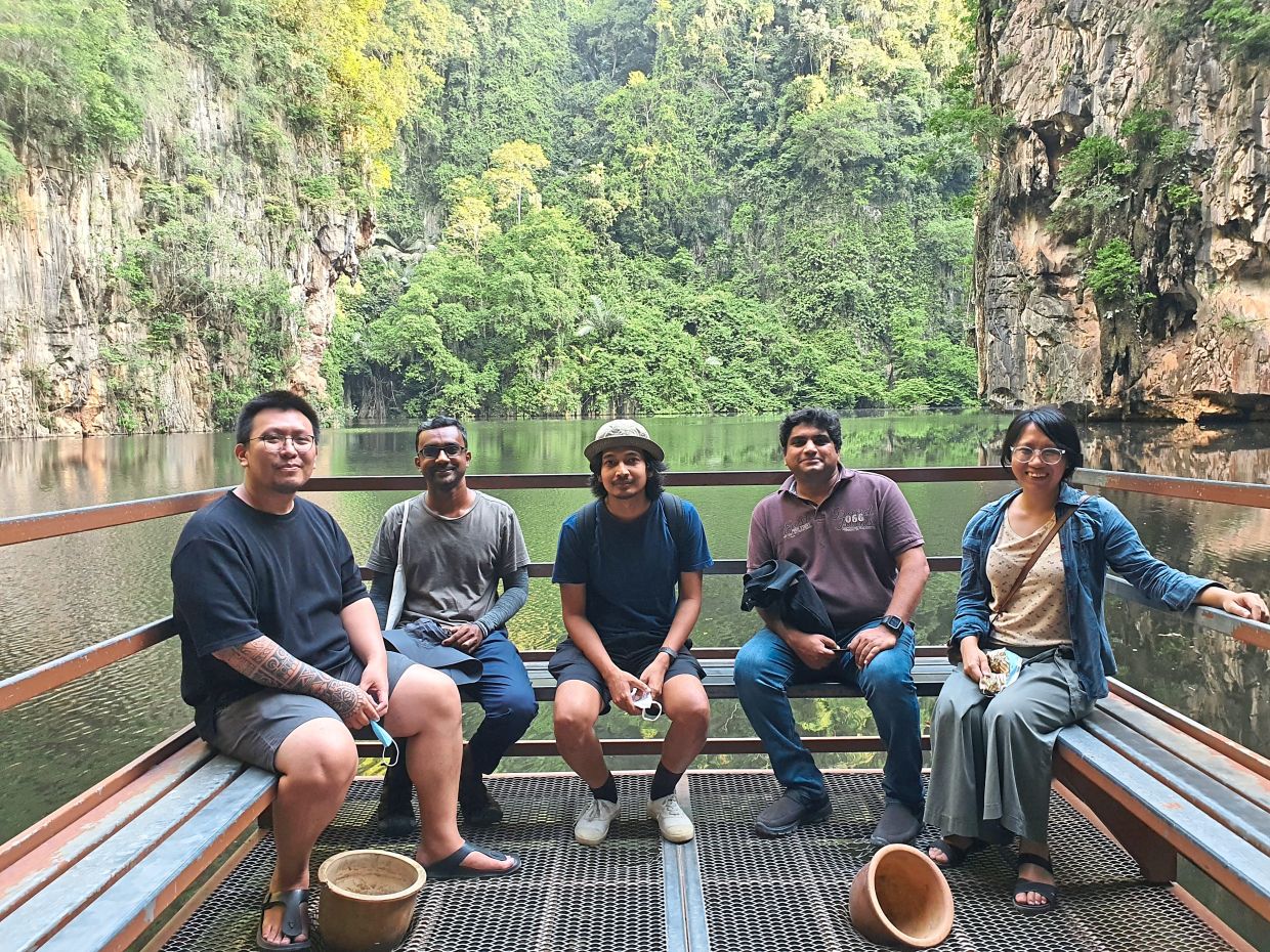 Malaysia-Indonesia art project reframes 'border thinking', regional connections