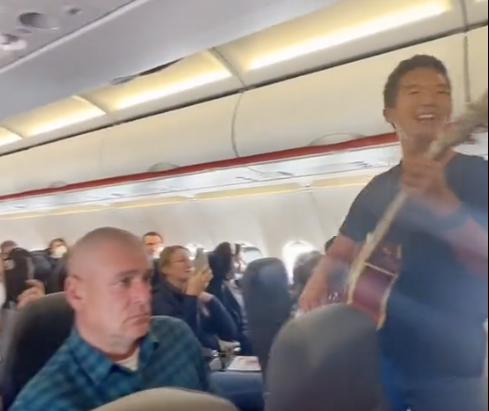 Church defends Christian's singing on plane, cites multi-religious Singapore