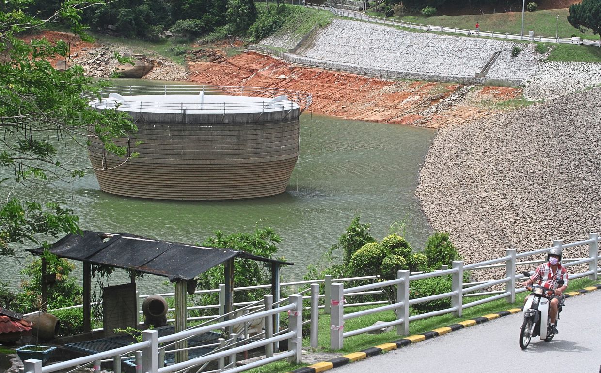 Ayer Itam dam alert prompts cloud-seeding ops