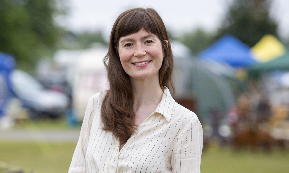 Natasha Raskin Sharp shares sweet new photo of famous dad