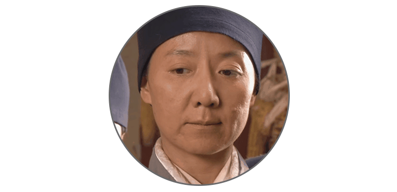 这届年轻人最爱的穿搭，竟然是尼姑装？