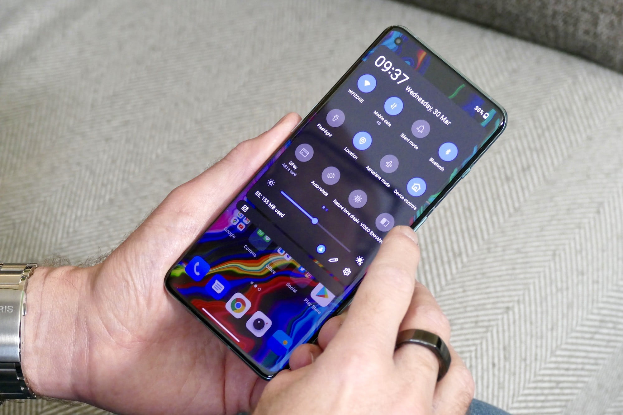 OnePlus 10 Pro vs. OnePlus 9 Pro
