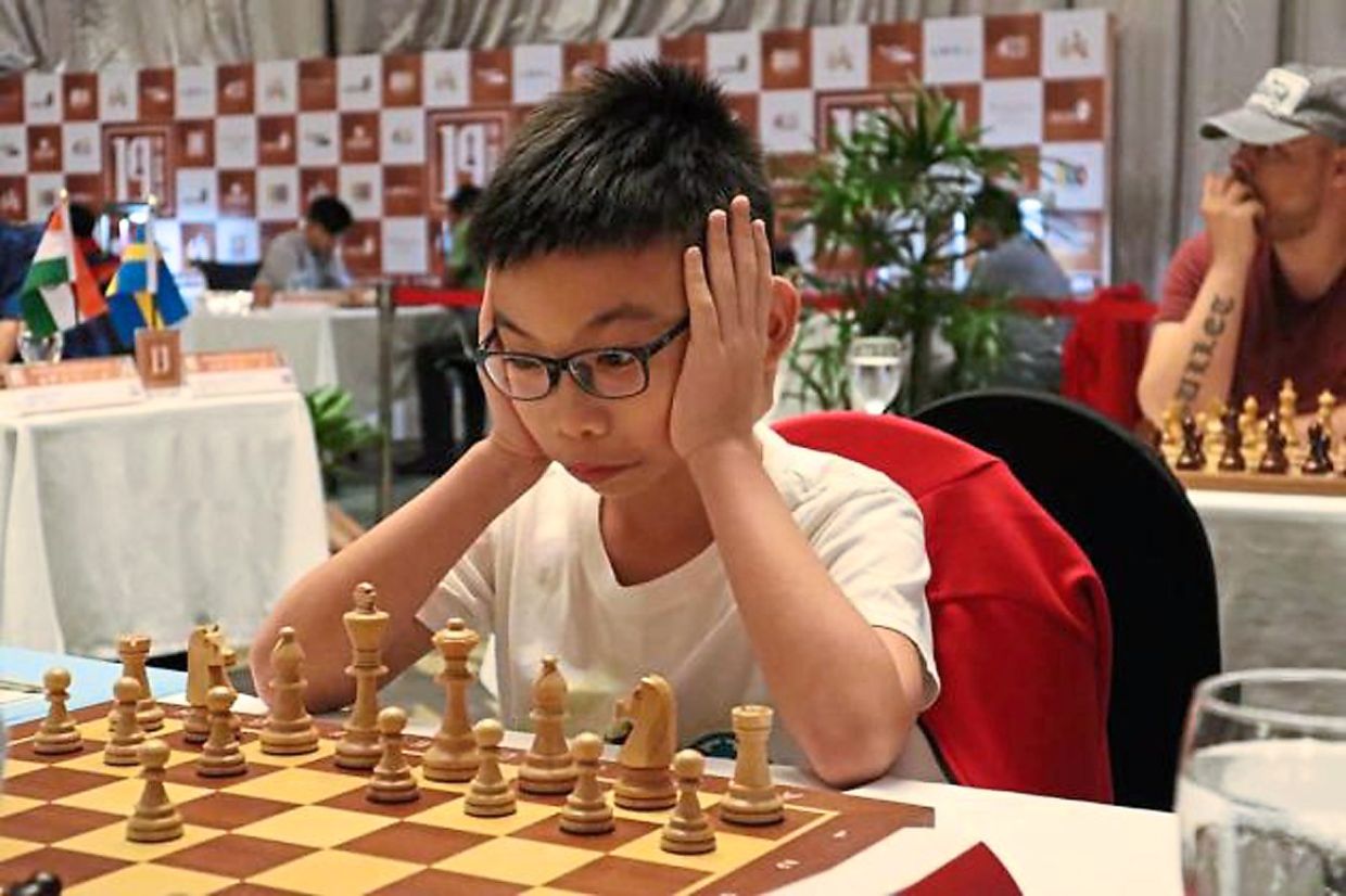 Different generations but Charles and Yu Tian share same dream